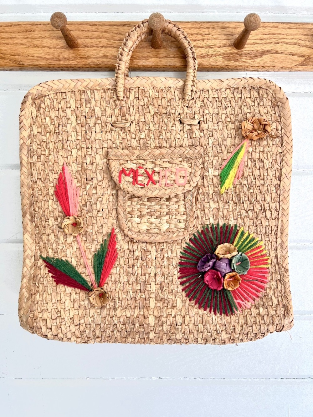 Vintage Mexican Woven Straw Bag Tote